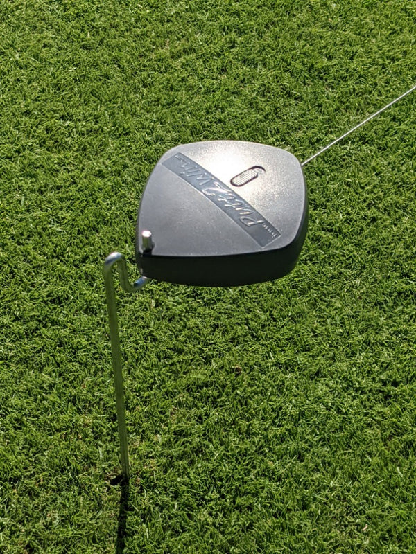 Putt2Win Putting String Unit on Peg